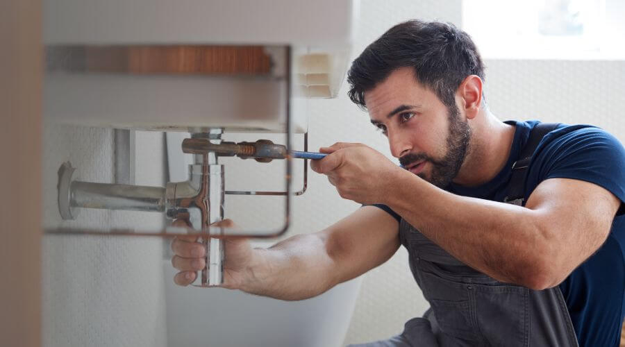 Professional water heater installation services in Chapmansboro, TN